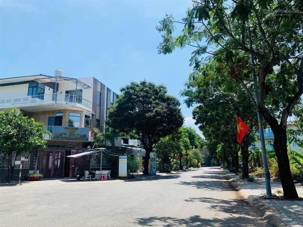 Nhà 3 tầng kdc hưng phúphước long bq9ngang 9,6mgần the global citycho thuê 27tr/tháng
