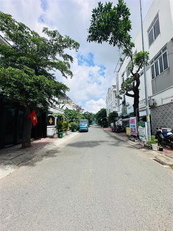 79tr/m2, đất biệt thự mt đường d3, kdc kiến á, phước long b q9, đối diện the global city, ngang 16m