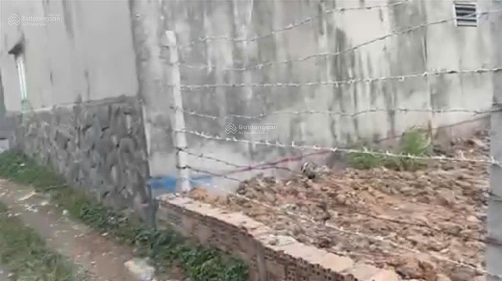 1200m2 đất mặt tiền đường 6a chính chủ bác sĩ bích cho thuê, giá cả thương lượng