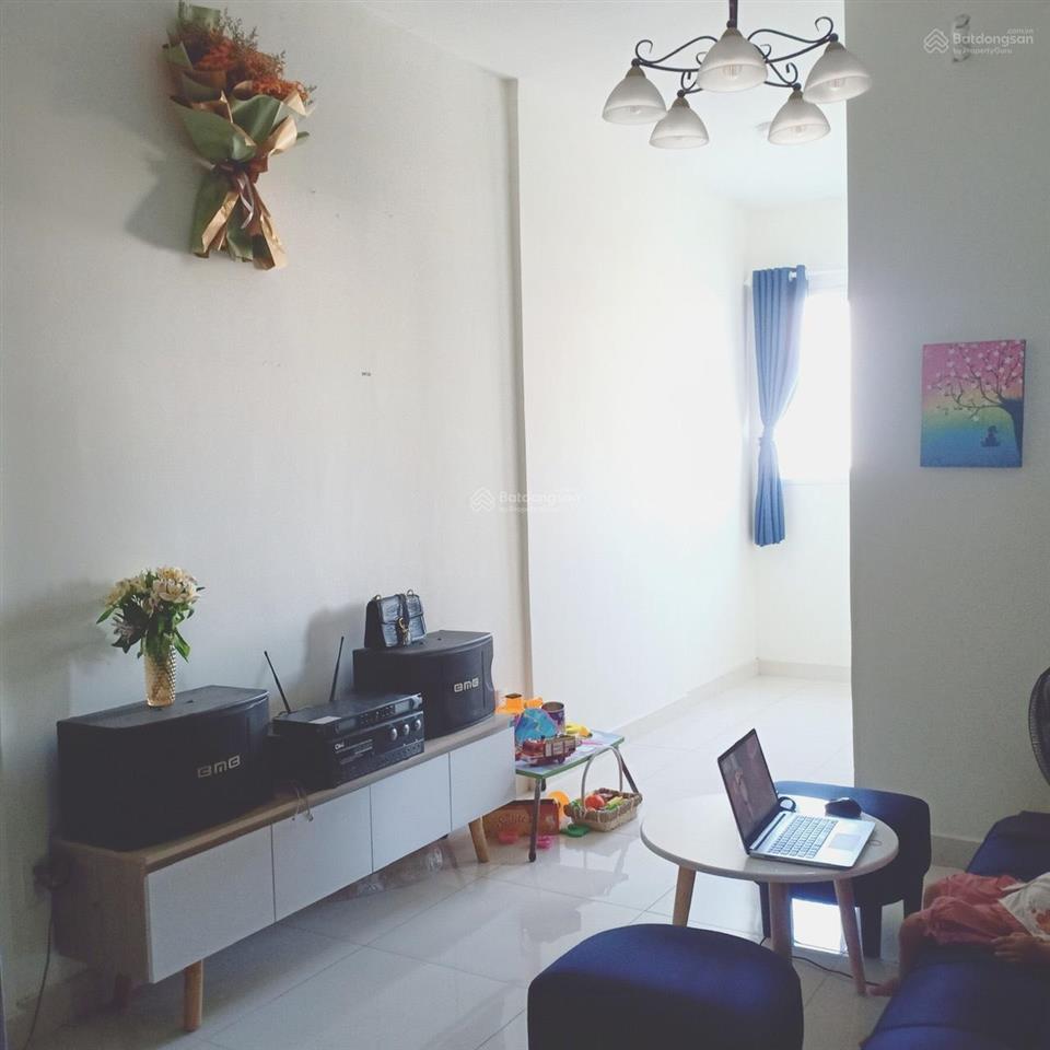 Cc green town bán căn 2pn 1wc/2,35 tỷ, full nội thất, ở liền.  em nhi 0906 380 ***