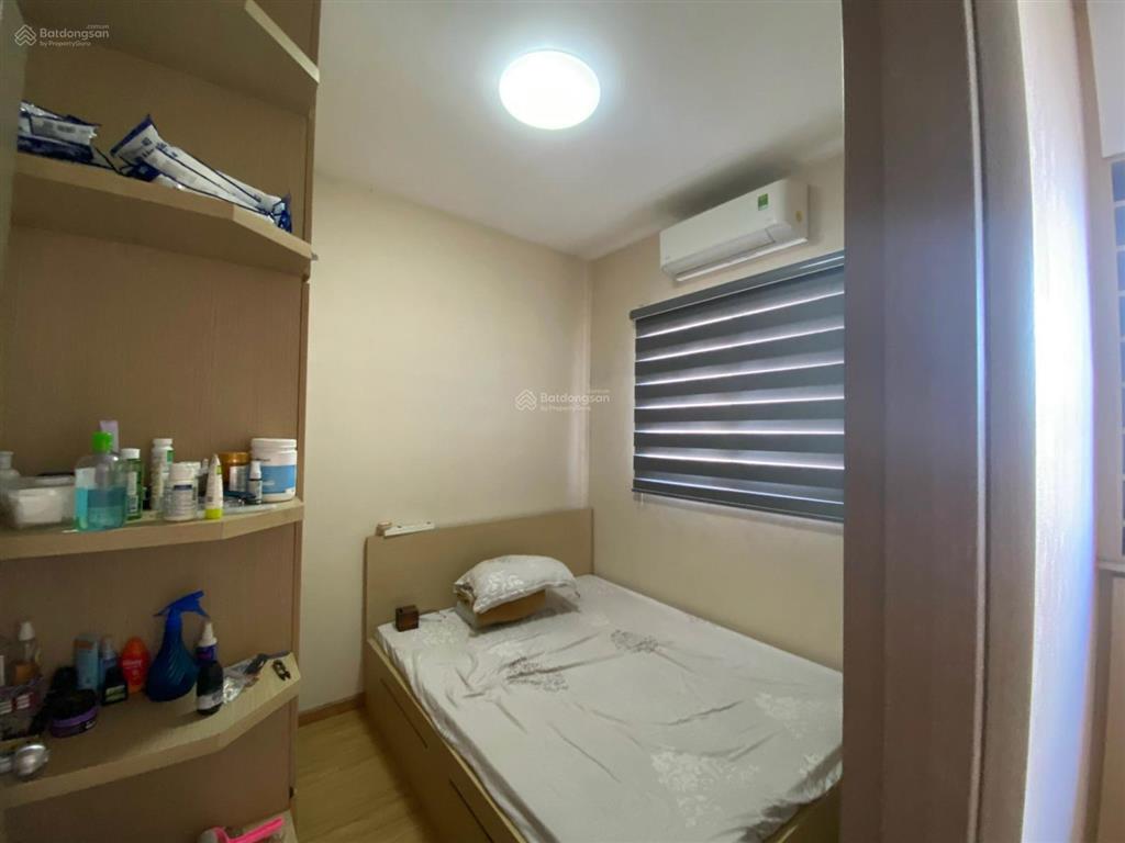 Cho thuê căn 1pn 1wc nhà đẹp, sạch, mới tinh, chỉ 5,5 triệu/tháng.  em nhi 0906 380 ***
