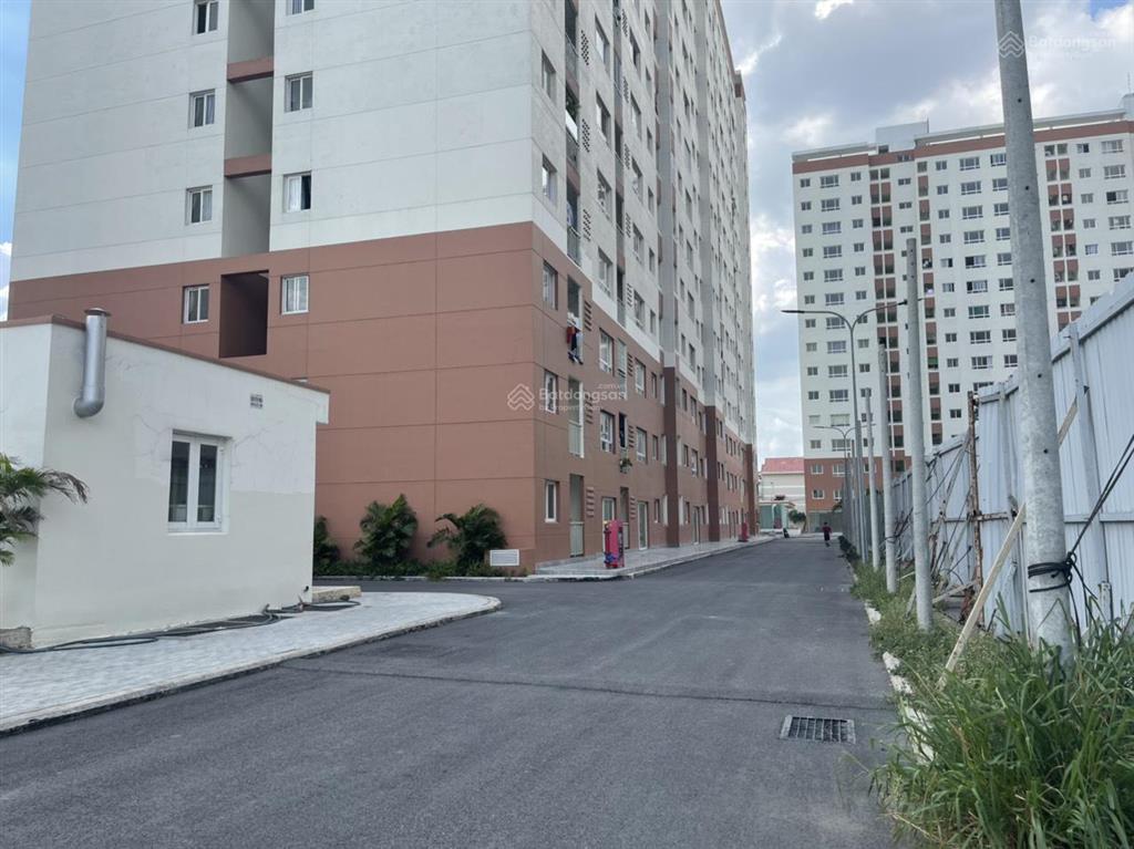 Bán căn mặt trệt cc green town 68m2 vừa ở vừa kinh doanh tiện lợi chỉ 3,5 tỷ.  em nhi 0906 380 ***
