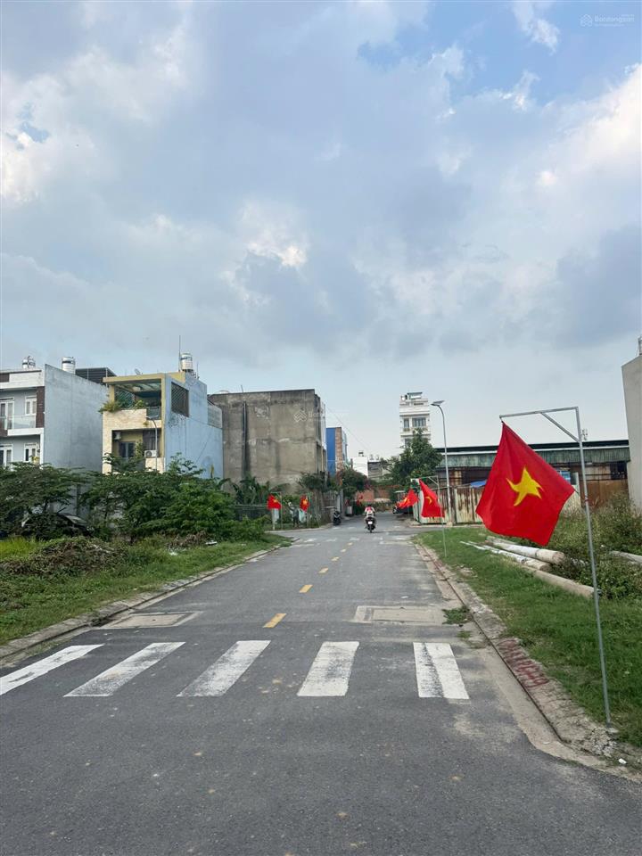 Bán đất nền quận bình tân 54m2/4,2 tỷ, đất đẹp vuông vức, khu trung tâm quận.  nhi 0906 380 ***