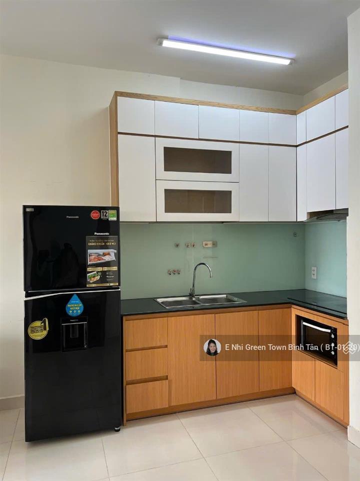 Cc green town bán căn 49m2  2pn1wc/2.35 tỷ sẵn nội thất.  em nhi 0906 380 ***