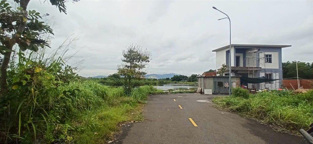Cần bán đất ngay gold coast view hồ