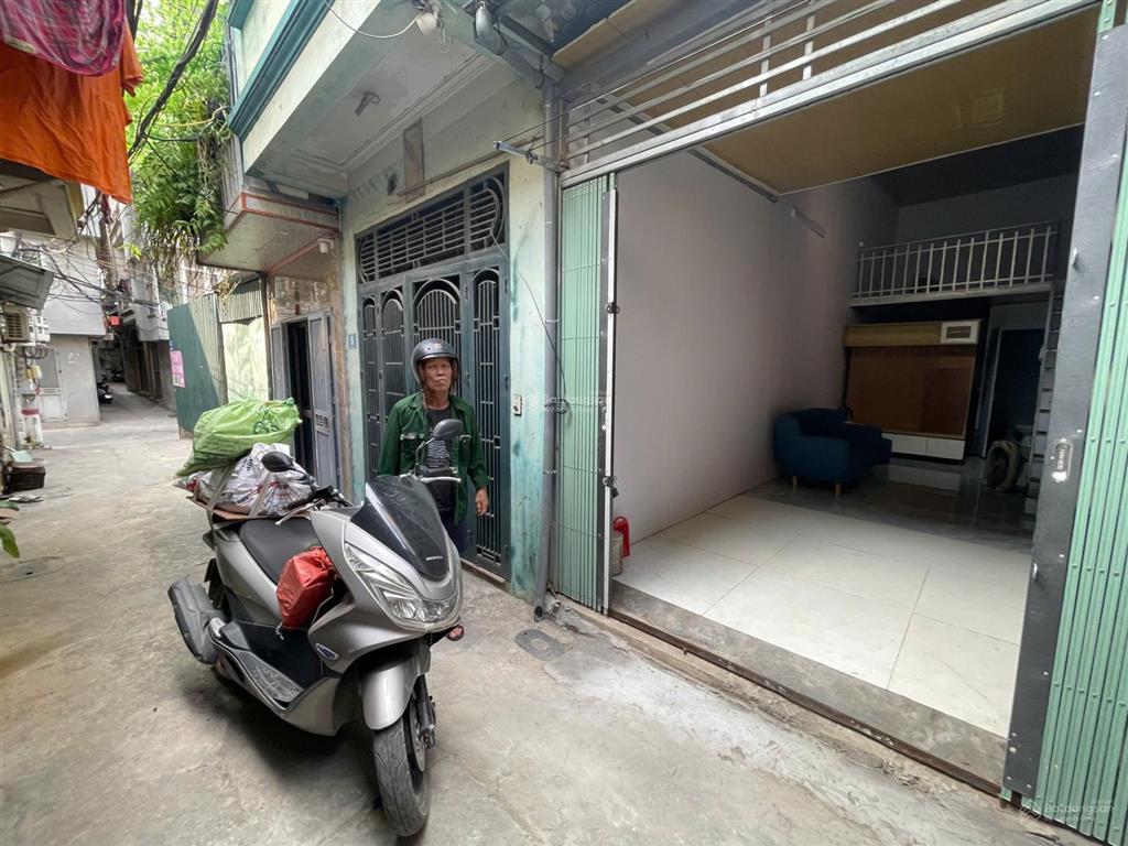 Nhà ở riêng lẻ 1 tầng 32m2 +1 gác xép 10m2