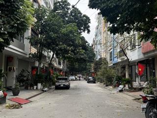 Nhà 5 tầng liền kề đa sỹ giáp công viên giải trí lớn nhất hà đông giá 16ty 0374 831 ***