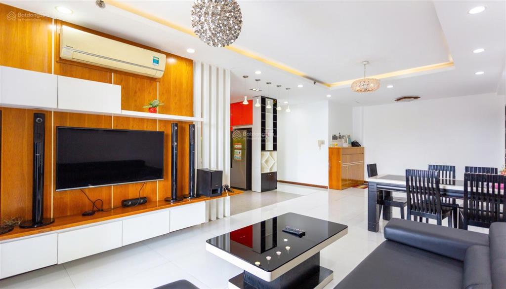 Bán gấp căn hộ sunrise city 3pn 2wc, 124m2, 10,8 tỷ vnd, chính chủ