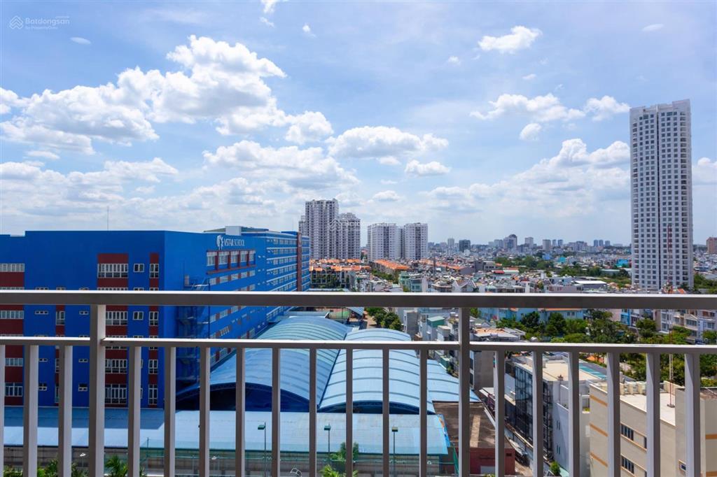 Bán gấp căn hộ sunrise city 3pn 2wc, 124m2, 10,8 tỷ vnd, chính chủ