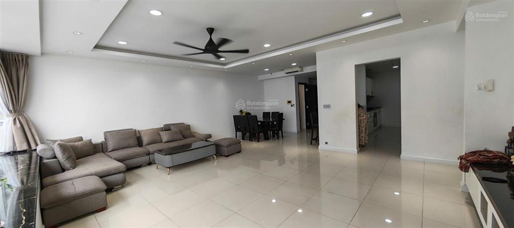 Cho thuê căn hộ 3pn, 162m2, 35 triệu vnd tại sunrise city, q7, tp.hcm