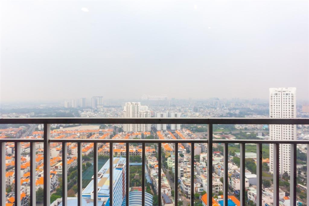Bán căn hộ sunrise city north 3pn 2wc 124m2 giá 10,8 tỷ full nội thất, có sẵn hợp đồng thuê
