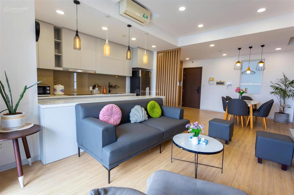 Sunrise city view 3pn 2wc giá 32 triệu/tháng