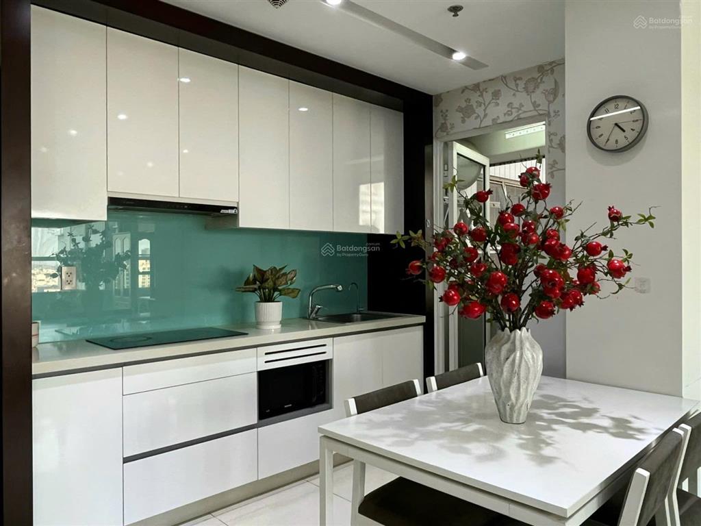 Sunrise city north 2pn 2wc giá 18 triệu full nội thất