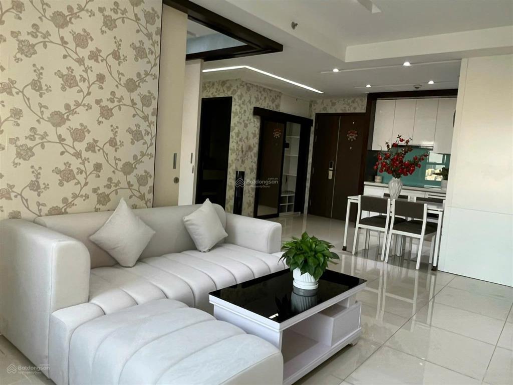 Sunrise city north 2pn 2wc giá 18 triệu full nội thất