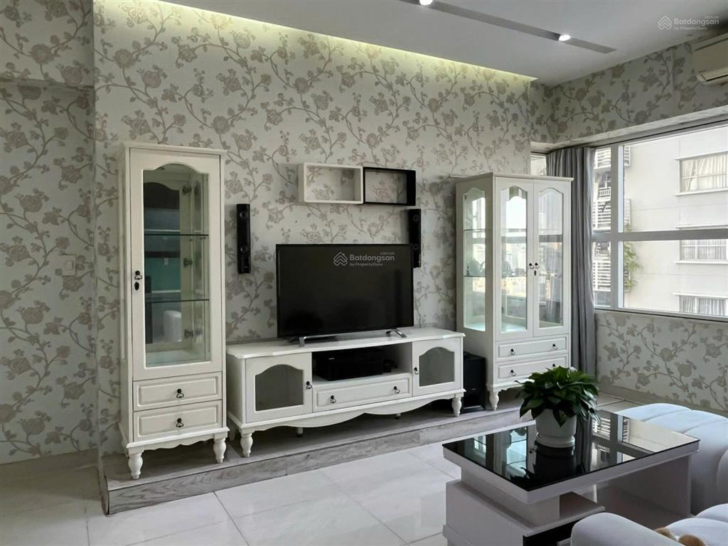 Sunrise city north 2pn 2wc giá 18 triệu full nội thất