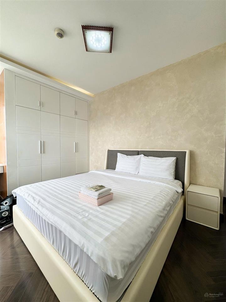 Bán nhanh căn hộ sunrise city north 120,8m2 3pn 2wc giá 9,7 tỷ full nội thất y hình