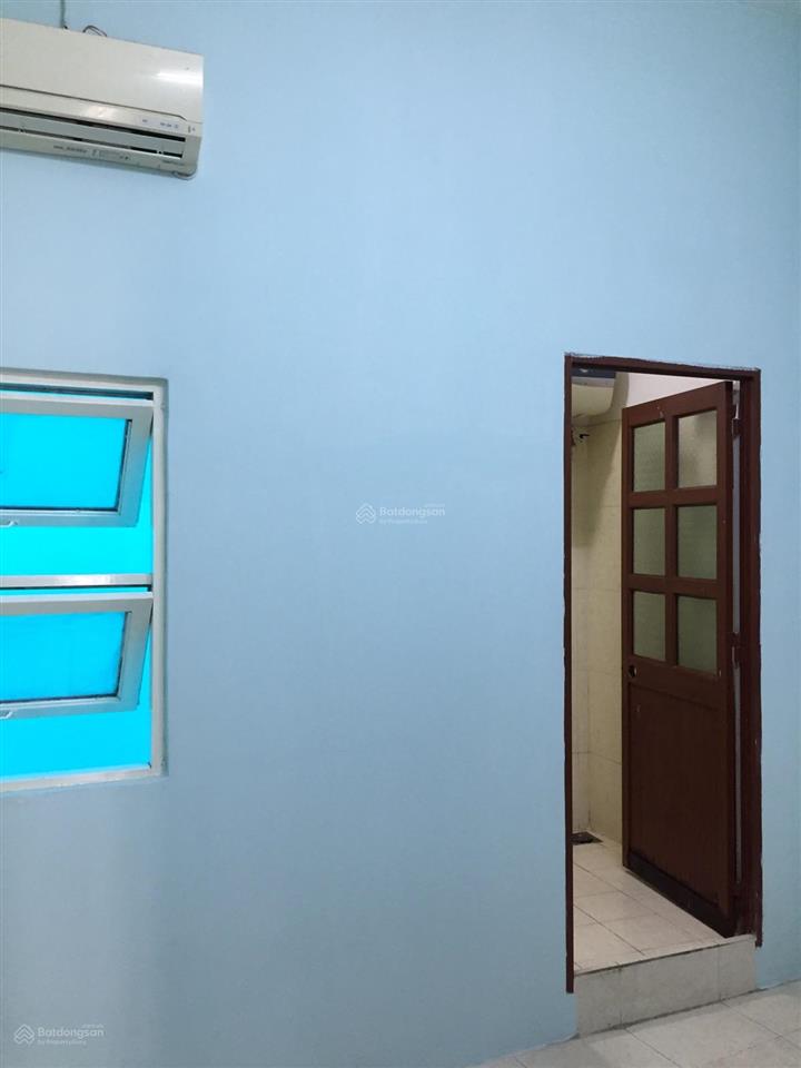 Cho thuê nhà sát chợ bàn cờ, tiện kinh doanh, văn phòng hoặc ở