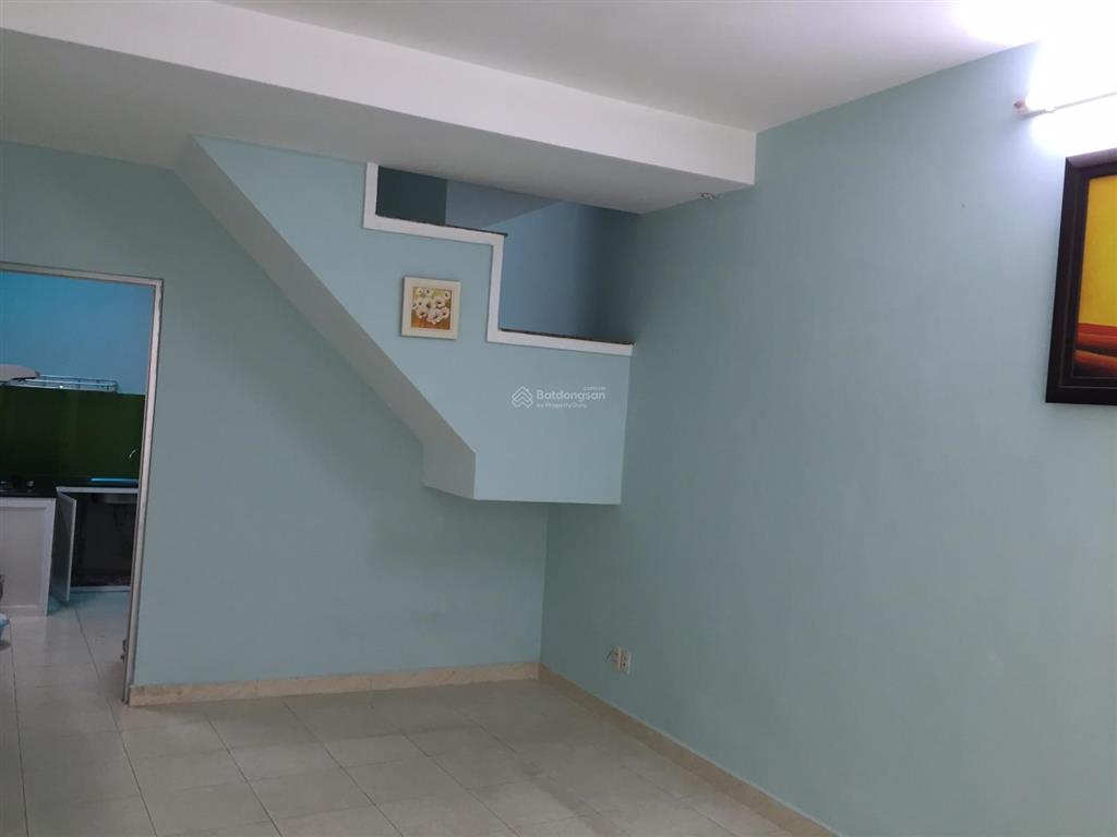 Cho thuê nhà sát chợ bàn cờ, tiện kinh doanh, văn phòng hoặc ở