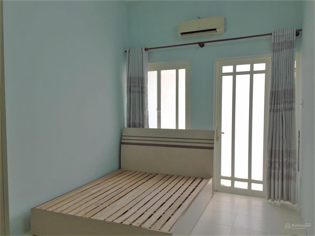 Cho thuê nhà sát chợ bàn cờ, tiện kinh doanh, văn phòng hoặc ở