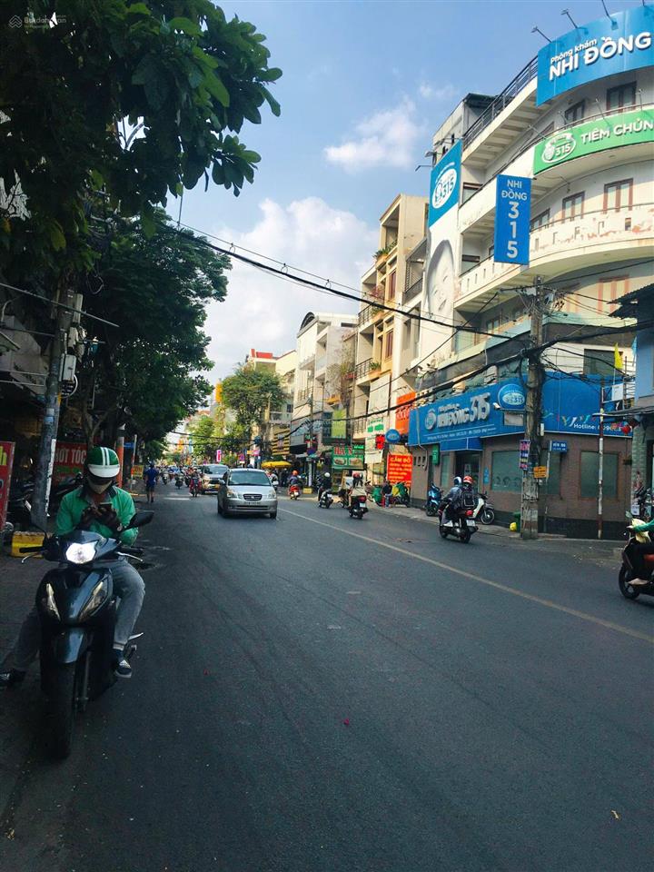 Nhà hẻm xe tải ngay sau lưng mt đồng đen, p11, tb  4x13m  2 tầng  giá 7,65 tỷ tl