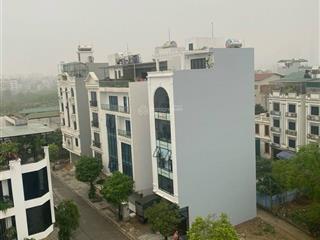 Bán lô đất 46m2 cạnh trường fpt và đường trinh văn bô giá 8. x tỷ