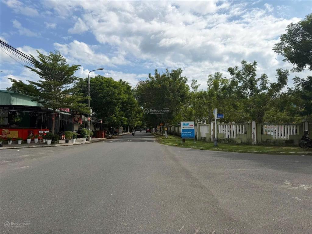 Bán gấp đất tđc hòa sơn 6, 100m², đường 7,5m, đối diện trường cấp 1, giá 3,4 tỷ
