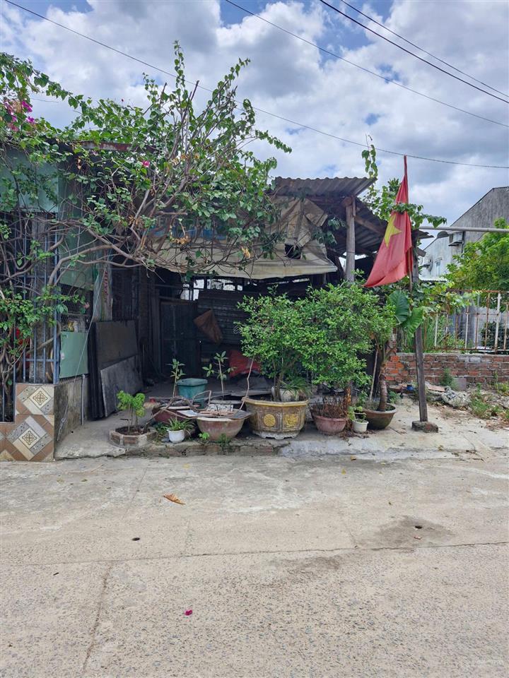 Hàng hiếm hòa khánh, bán gấp 100m²đất âu cơ, sát kcn, dân cư đông, an ninh tốt, ôtô tránh chỉ 2tỷ6