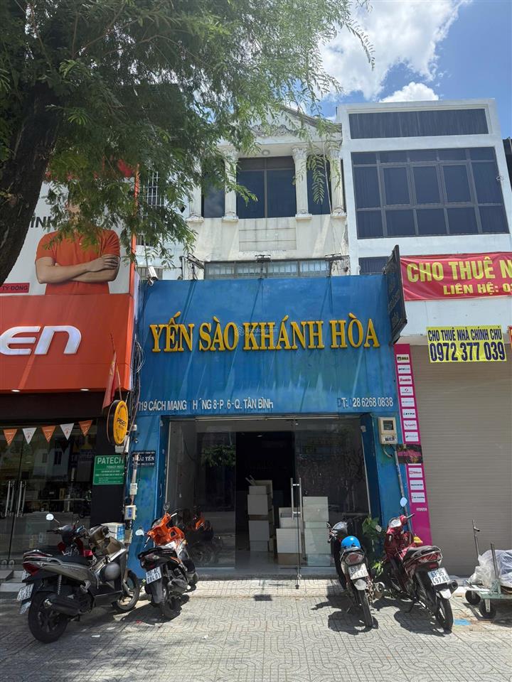Cho thuê nhà nguyên căn mặt tiền 719 cmt8, p.6, quận tân bình 50tr/1 tháng