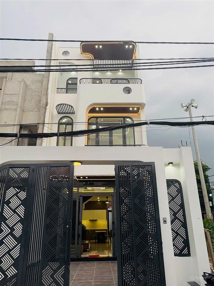 Nhà mới 3 tấm full nội thất xã bà điểm hóc môn dt 100m2 giá 7.3 tỷ