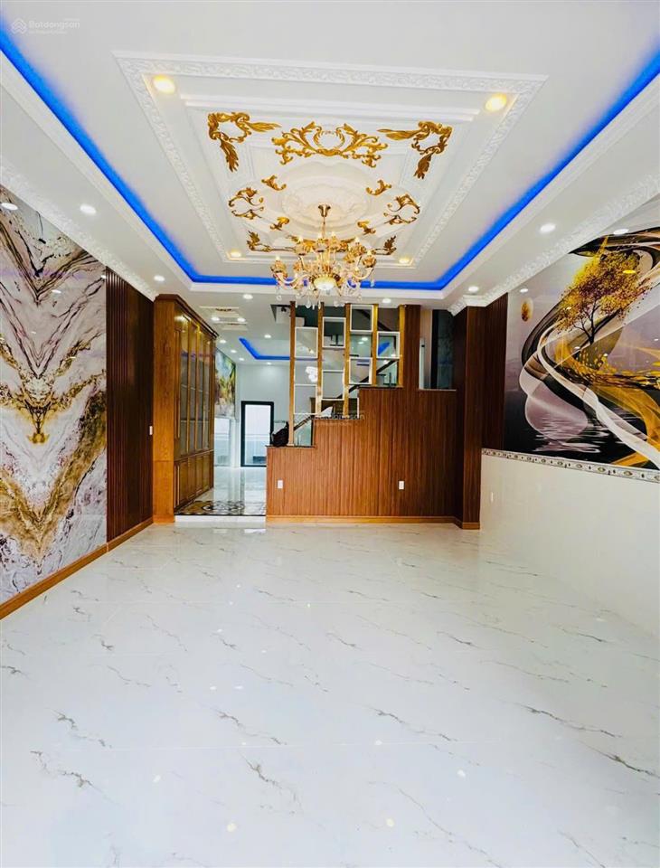 Chủ gửi bán căn nhà đẹp xã bà điểm, hóc môn dt 85m2 giá chỉ 6 tỷ 5 shr