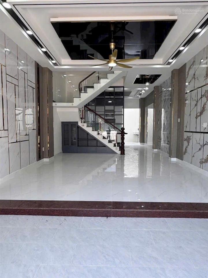Bán nhà xã xuân thới thượng hóc môn dt 80m2 giảm 700tr chỉ còn 5.8 tỷ
