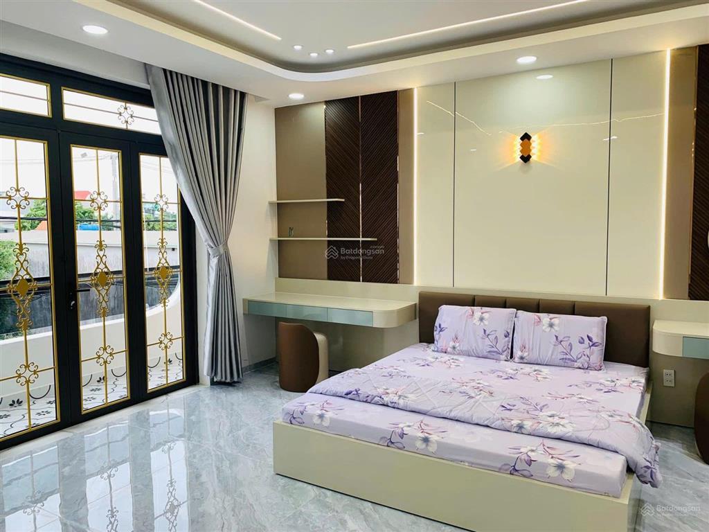 Nhà cao cấp  5m x 23m 4 tấm gần trường cấp 3 bà điểm, diện tích 100m2, giá 6,5 tỷ