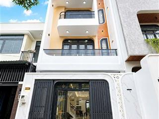 Nhà cao cấp  5m x 23m 4 tấm gần trường cấp 3 bà điểm, diện tích 100m2, giá 6,5 tỷ