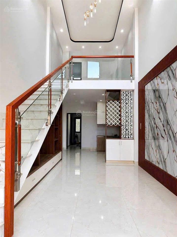 Bán nhà xã bà điểm hóc môn dt 50m2 giá chỉ 3,85 tỷ