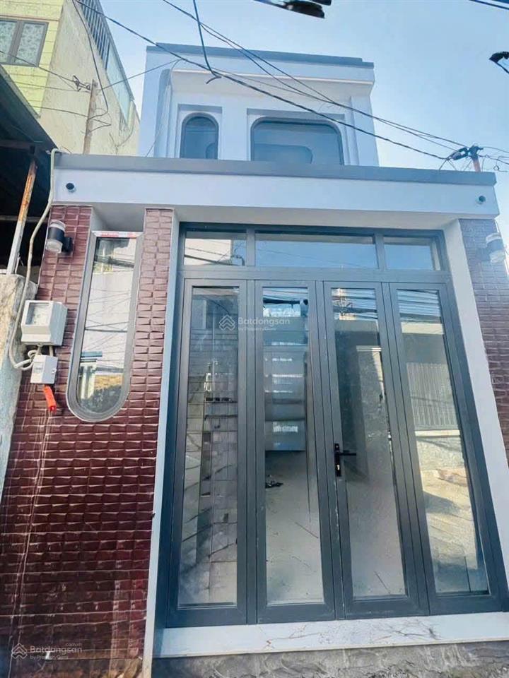 Bán nhà xã bà điểm hóc môn dt 50m2 giá chỉ 3,85 tỷ