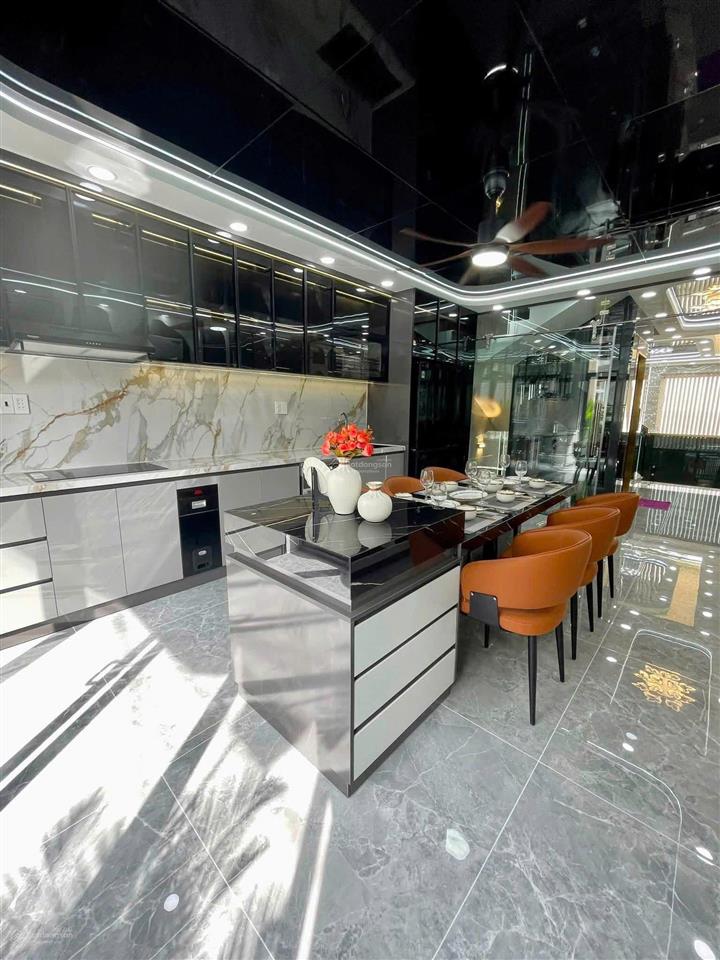 Bán nhà mặt tiền trung mỹ tây quận 12 diện tích 84m2 giá 9,95 tỷ