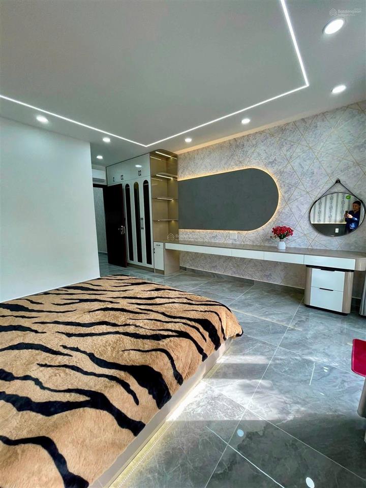 Bán nhà mặt tiền trung mỹ tây quận 12 diện tích 84m2 giá 9,95 tỷ