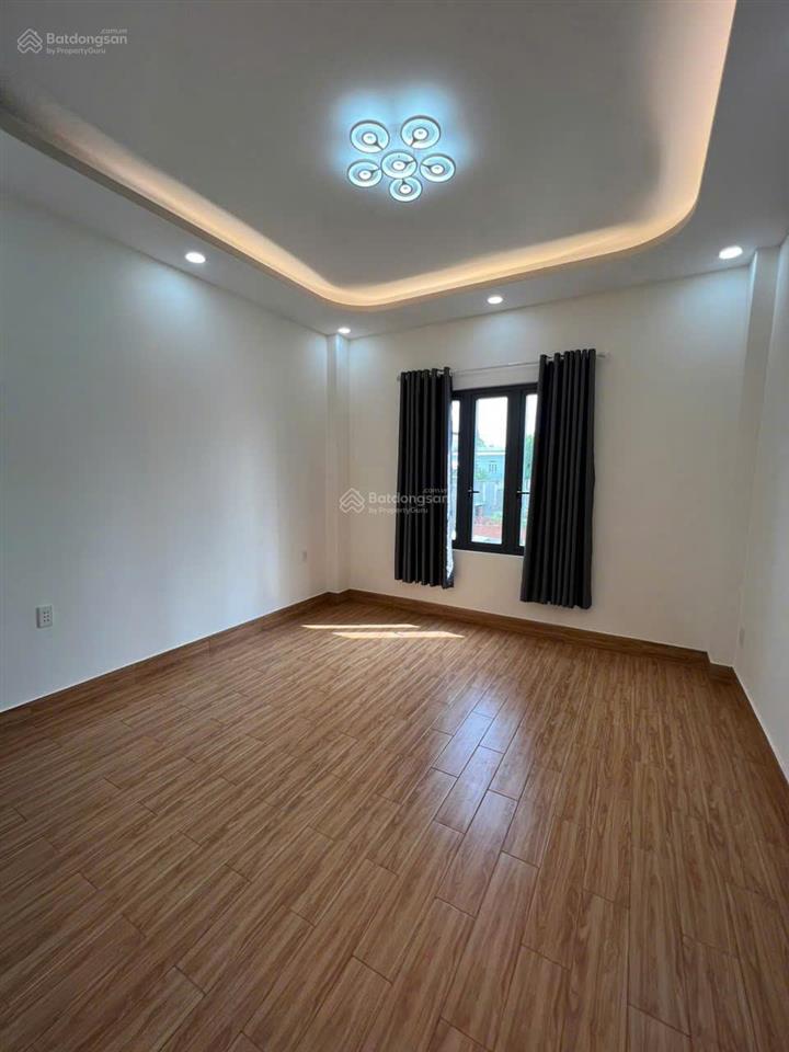 Chủ gửi bán nhà 1/28 trần văn mười, diện tích 84m2, giá chỉ 6.3 tỷ, còn thương lượng