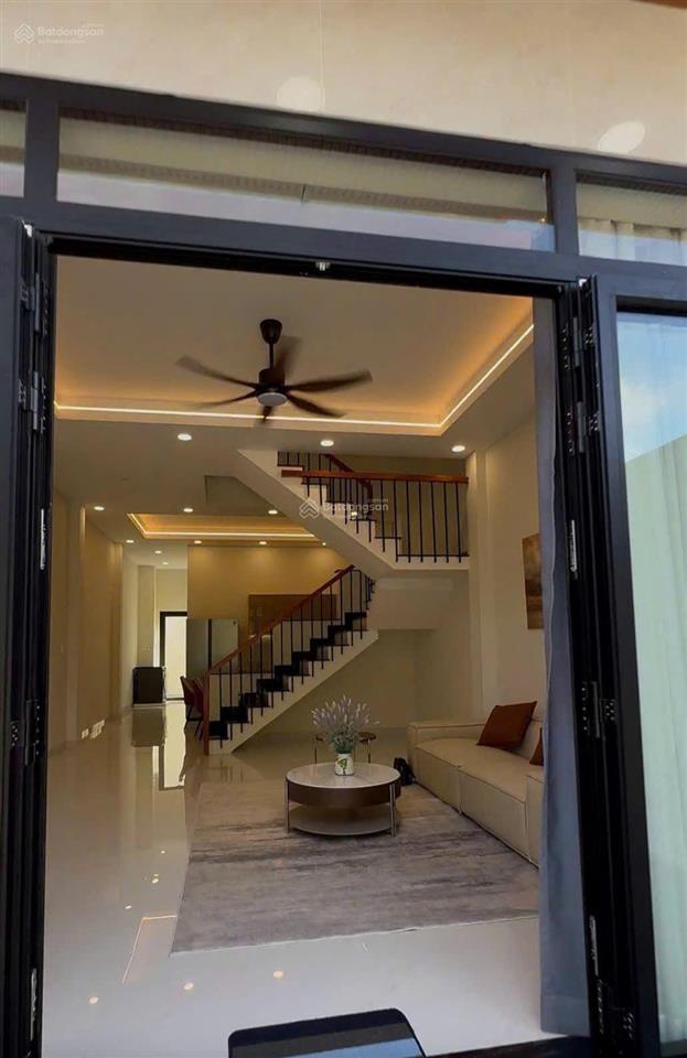 Siêu phẩm nhà phố mới xuân thới sơn hóc môn full nội thất dt 100m2, 5.95 tỷ tl