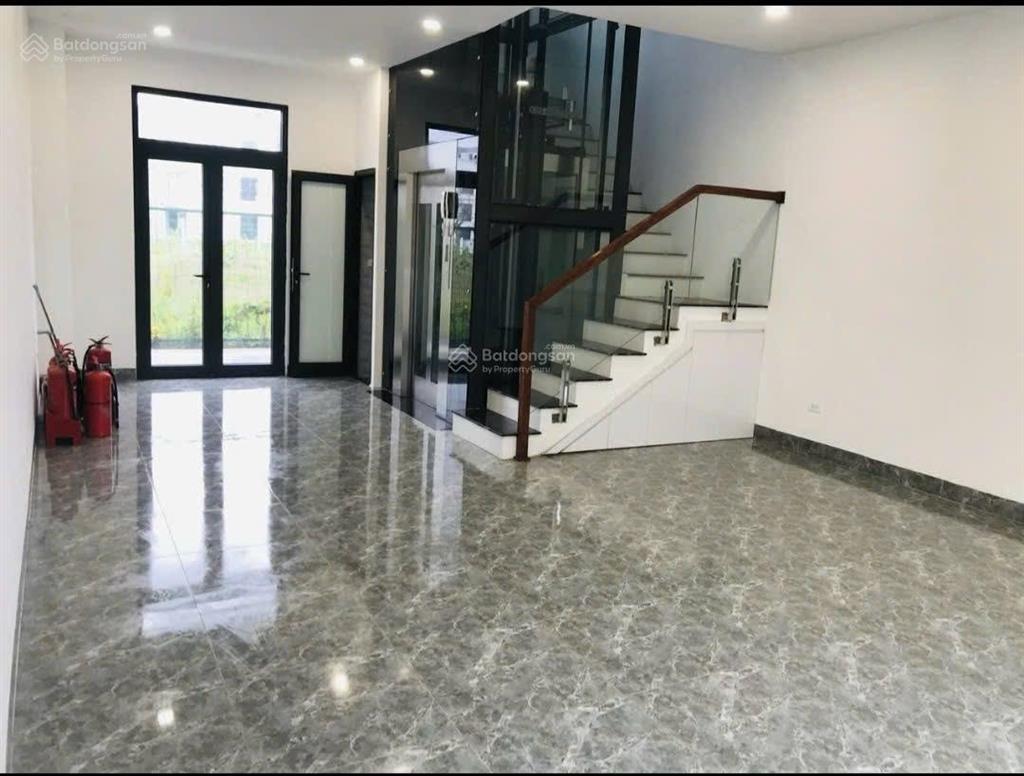 9,6 tỷ liền kề tmdv vinhomes ocean park gia lâm, hoàn thiện 5 tầng, thang máy