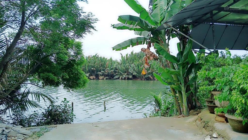 Bán đất ven sông hội an. đường ô tô nguyễn tri phương chính chủ với giá tốt