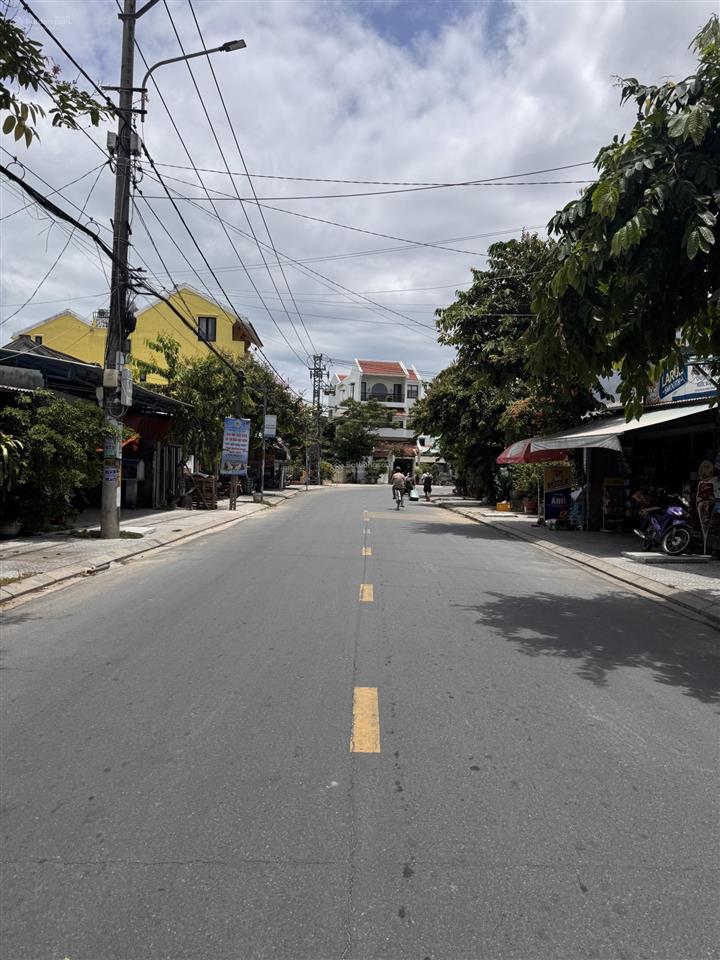 Bán đất ven sông hội an. đường ô tô nguyễn tri phương chính chủ với giá tốt