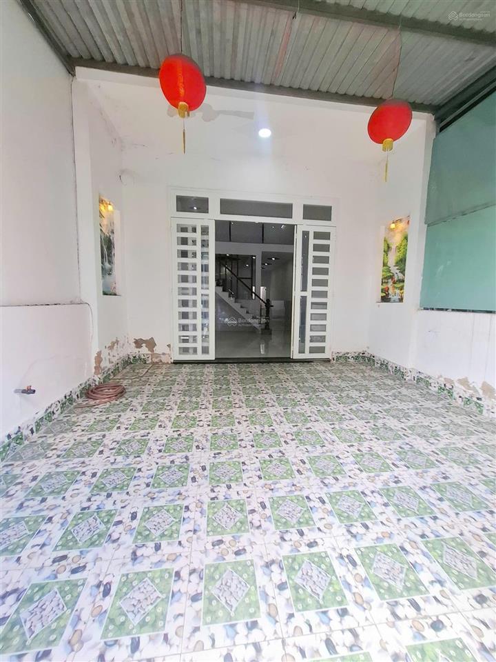 Cho thuê nhà nguyên căn 1 trệt 1 lửng gần trường đại học công nghệ đồng nai