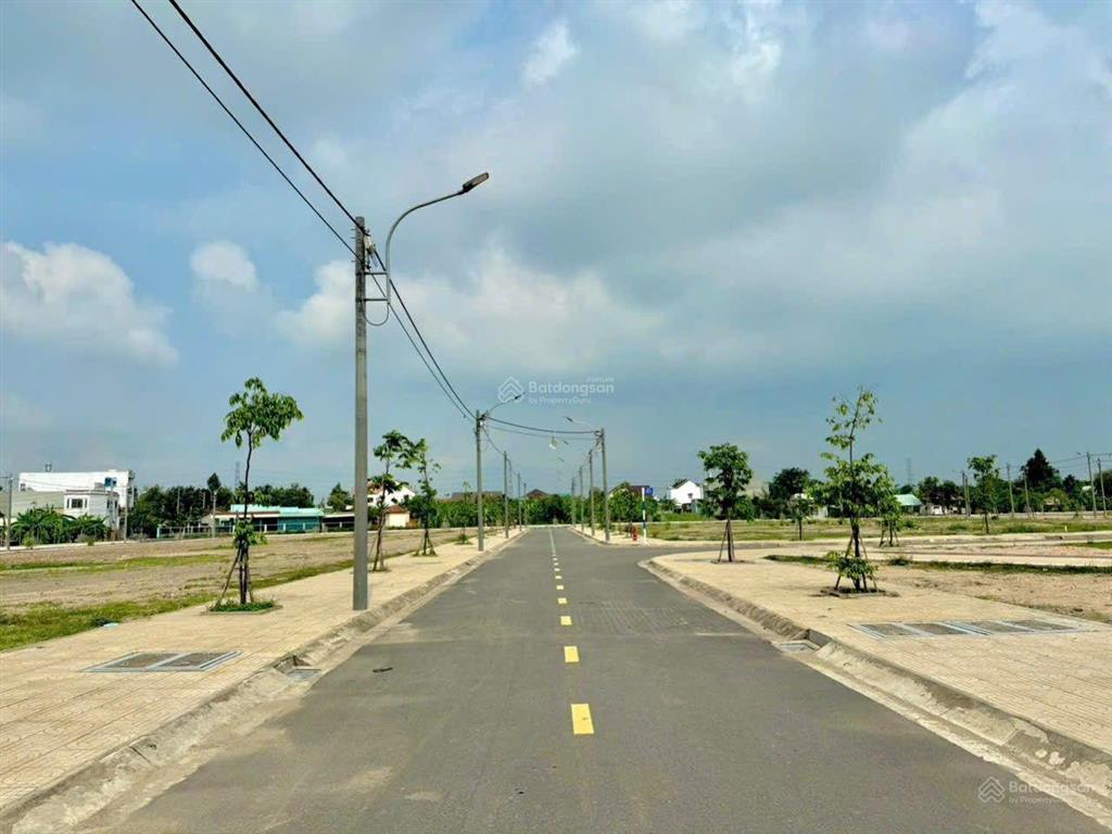 Bán đất tái định cư tân hạnh, giá hời, giá chỉ 3 tỷ, sẵn sổ