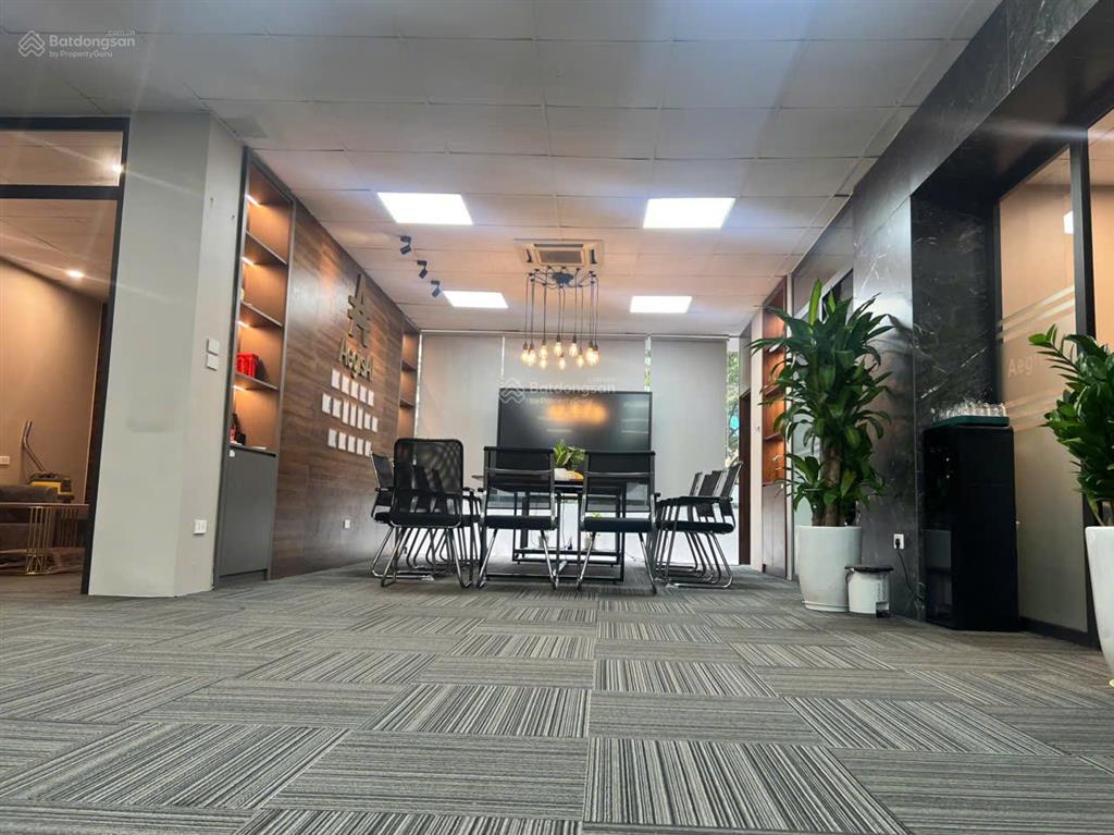 Cho thuê văn phòng full đồ về làm việc 250m 40tr tòa vietcombank tây hà nội tố hữu hà đông