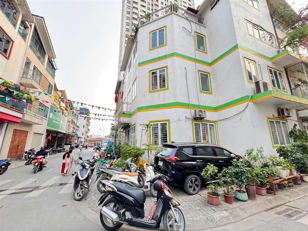 Siêu siêu siêu rẻ biệt thự lô góc 150m2 4t thịnh liệt hoàng mai 210tr/m2, dòng tiền 30tr