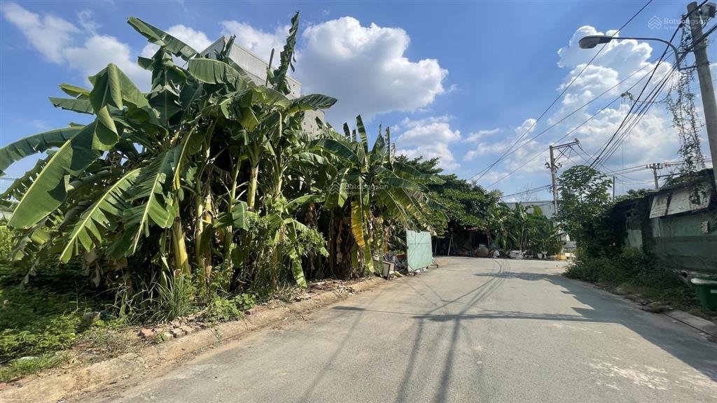 Bán gấp 63m2 (4,4x14,68m) chỉ 4,7 tỷ hẻm 1/ cách 15m ra bưng ông thoàn, p. phú hữu, q. 9 cũ