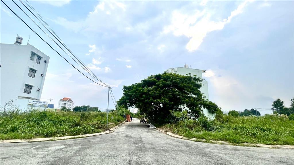 Bán đất dự án sở văn hoá, 90m2(6x15m) đ. liên phường đi vào phú hữu, q9 cũ giá 6,2 tỷ  0974 244 ***