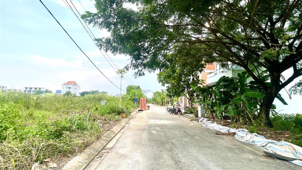Bán đất dự án sở văn hoá, 90m2(6x15m) đ. liên phường đi vào phú hữu, q9 cũ giá 6,2 tỷ  0974 244 ***