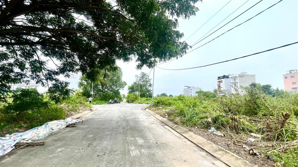 Bán đất dự án sở văn hoá, 90m2(6x15m) đ. liên phường đi vào phú hữu, q9 cũ giá 6,2 tỷ  0974 244 ***